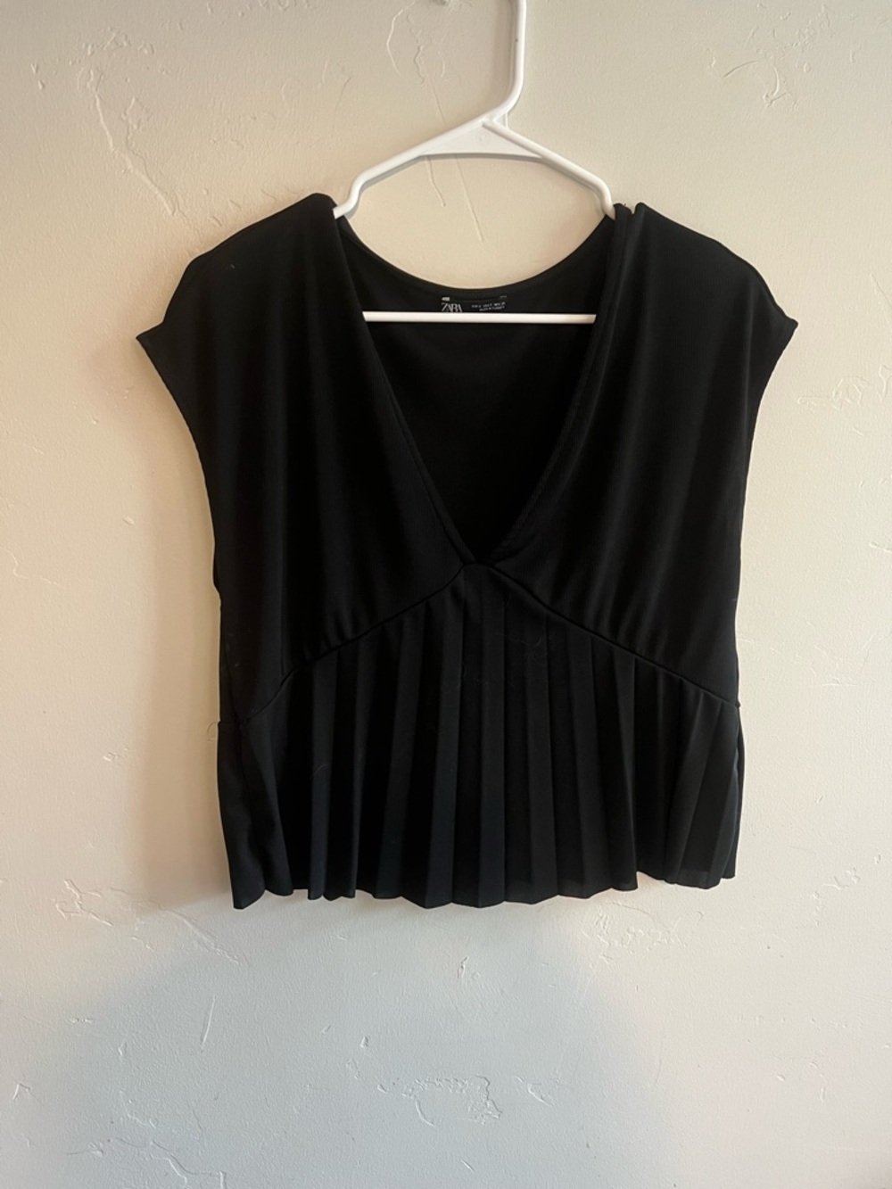 Zara Black Pleated V-Neck Women's Top